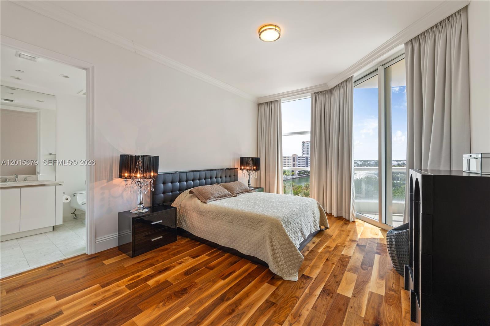 TURNBERRY OCEAN COLONY - Residential