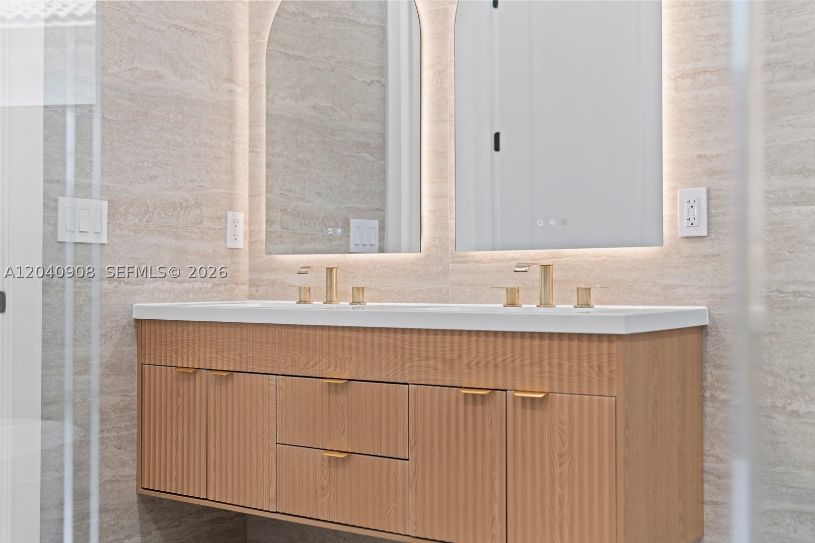 SCHOONER RIDGE - Residential