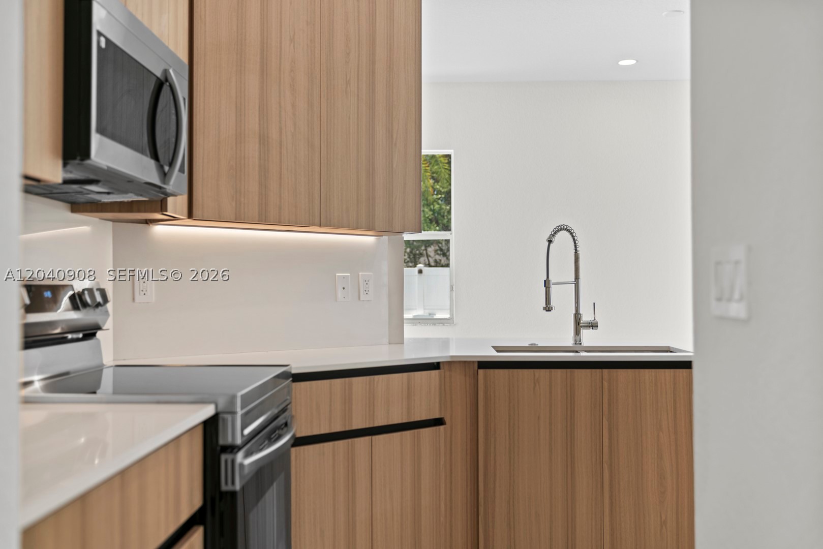 SCHOONER RIDGE - Residential