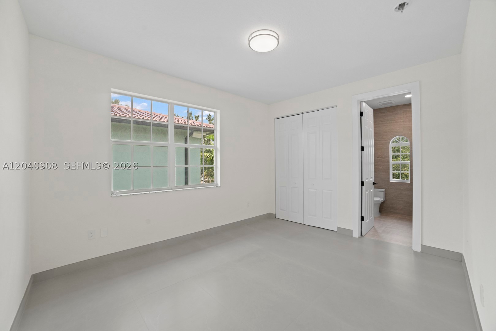 SCHOONER RIDGE - Residential