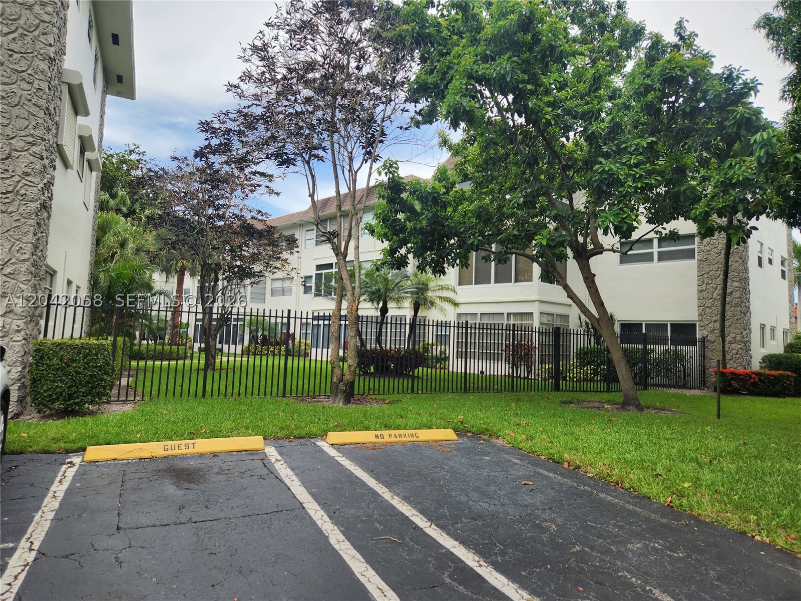 TULIP GARDENS CONDO - Residential