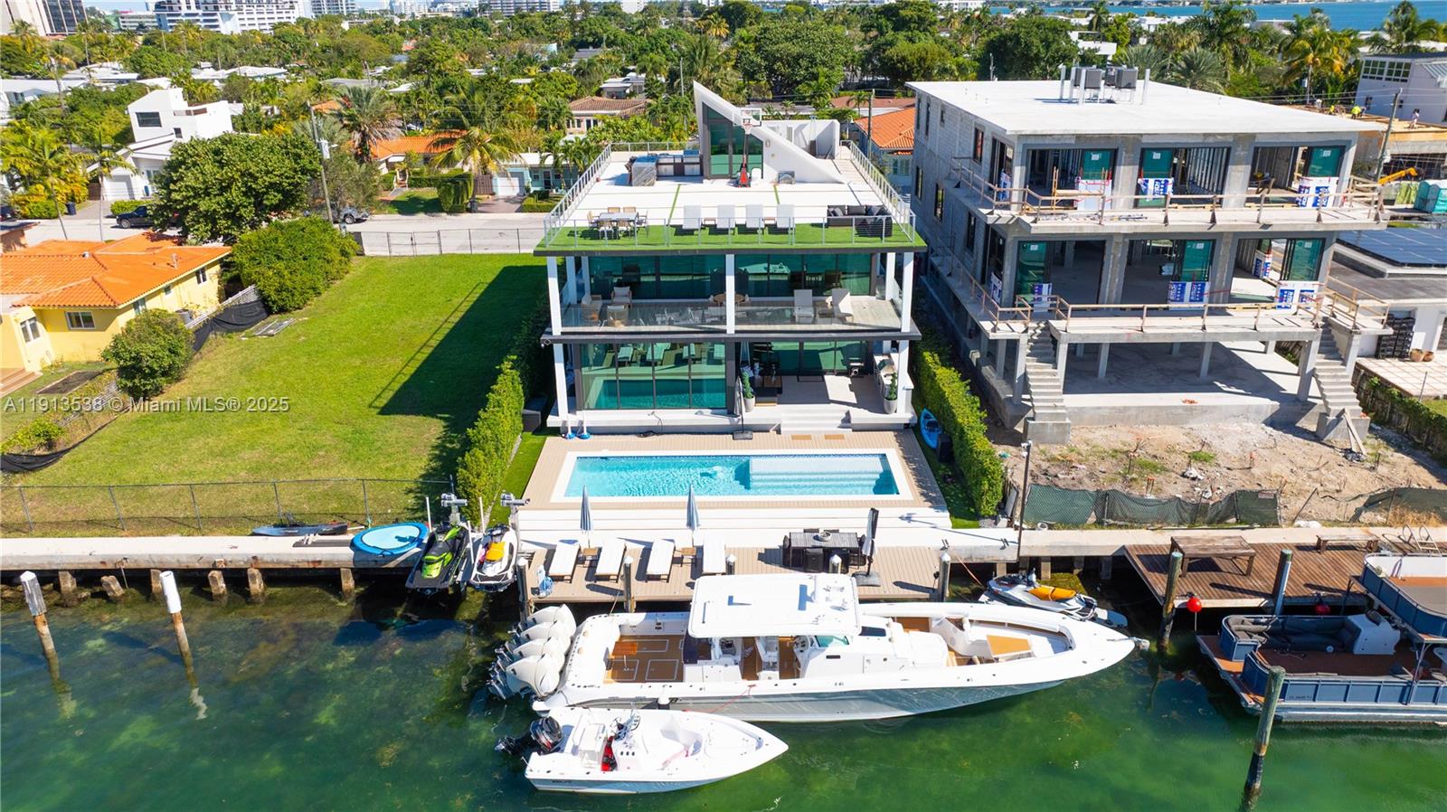 TREASURE ISLAND - Residential
