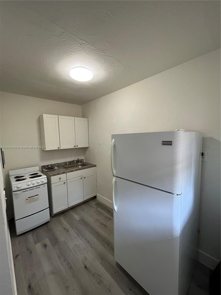 FROW HOMESTEAD - Residential Lease