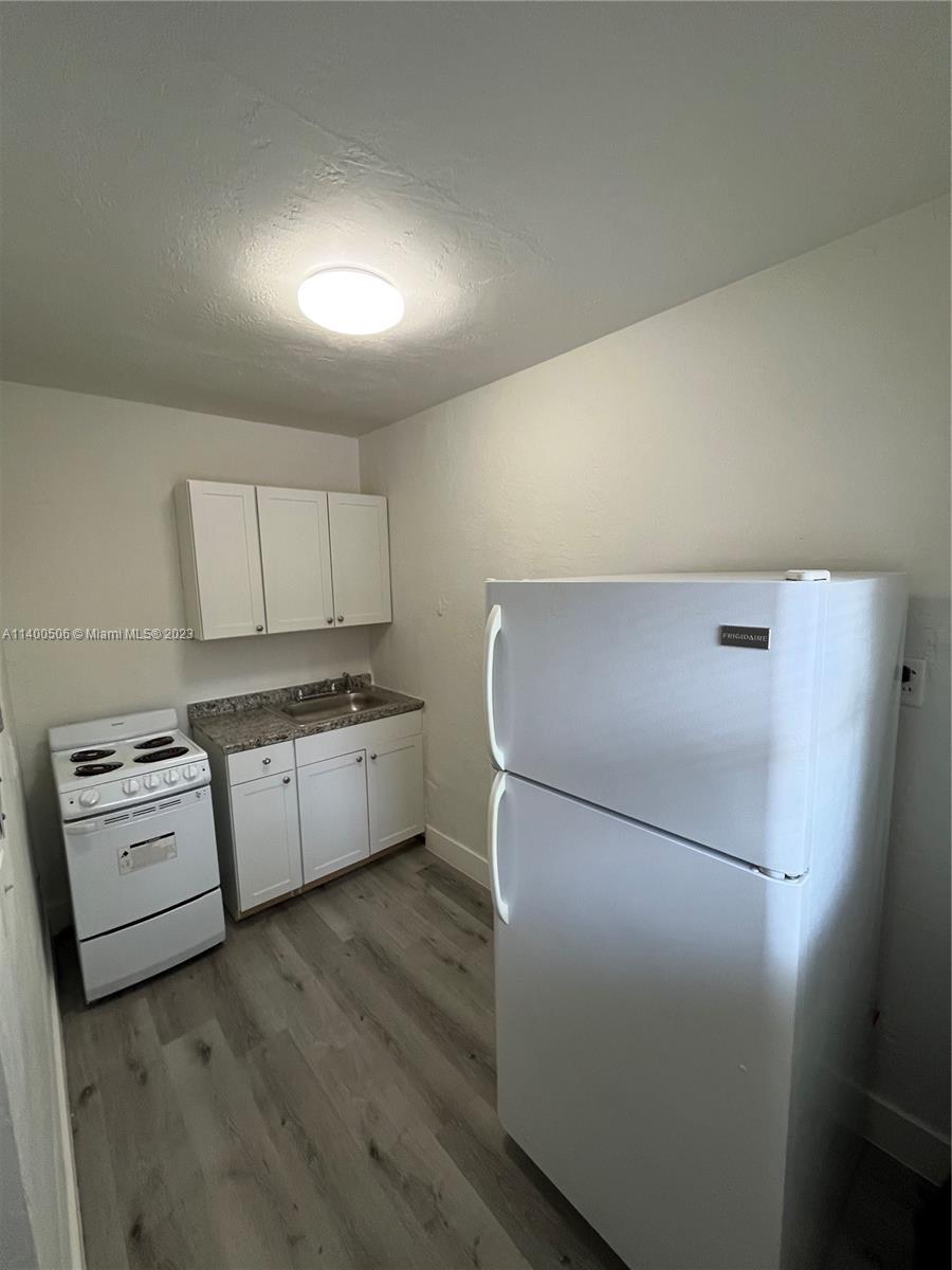 FROW HOMESTEAD - Residential Lease