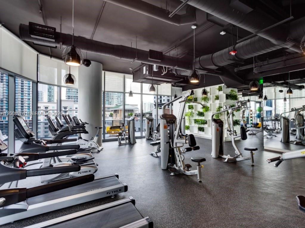 BRICKELL HEIGHTS EAST CON - Residential