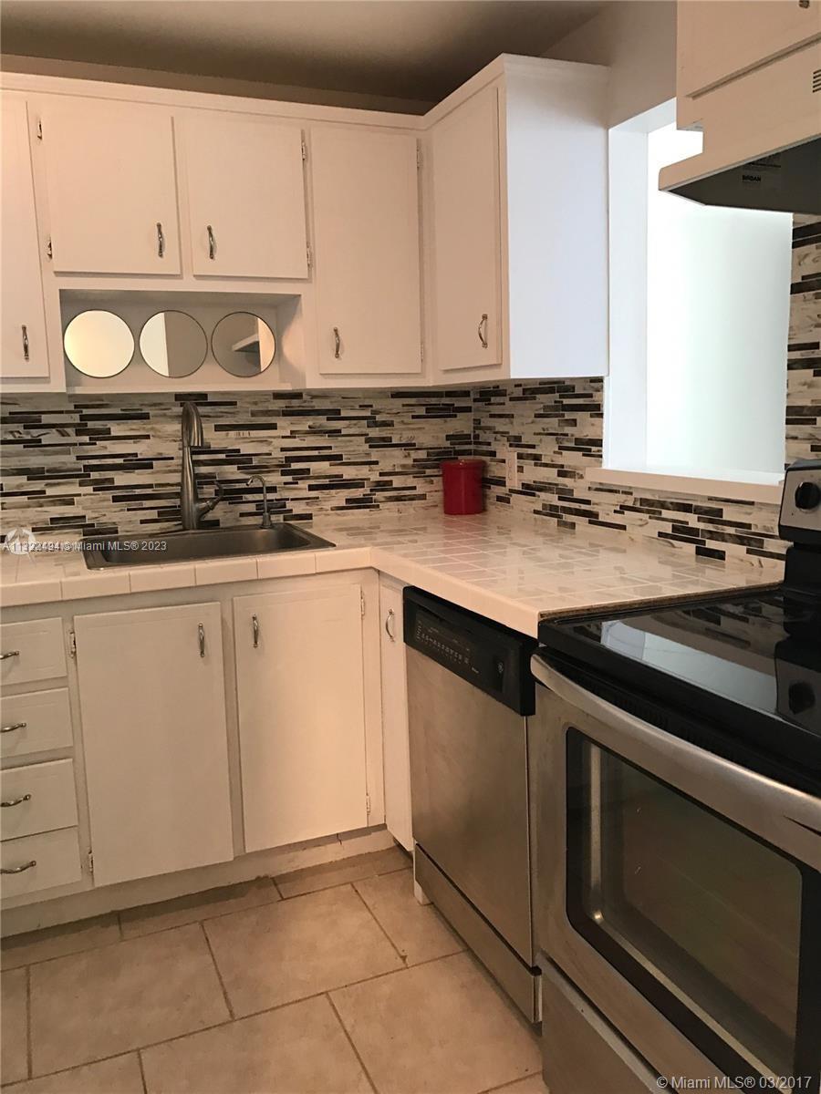 BAYVIEW TERRACE CONDO - Residential Lease