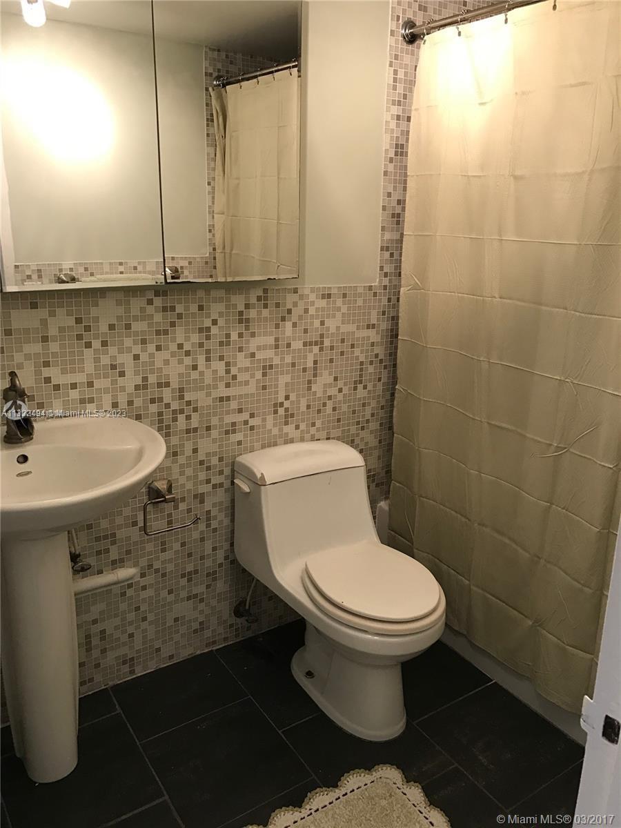 BAYVIEW TERRACE CONDO - Residential Lease