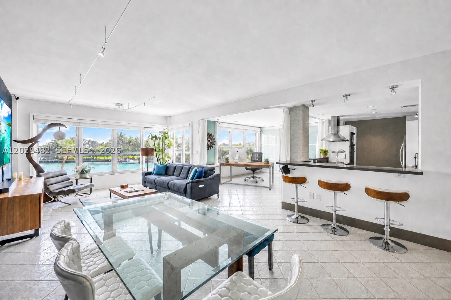 BLAIR HOUSE CONDO - WEST - Residential