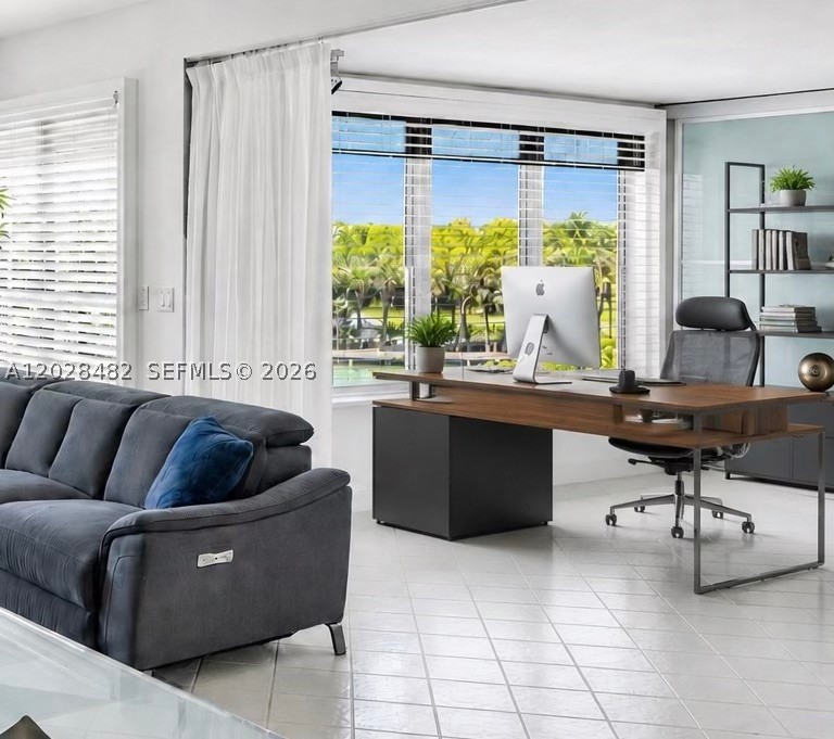 BLAIR HOUSE CONDO - WEST - Residential