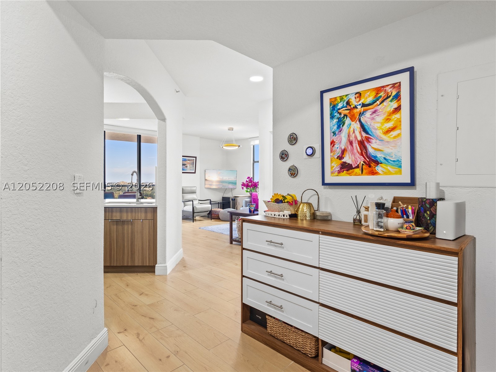 THE LUXOR RESIDENCES COND - Residential Lease