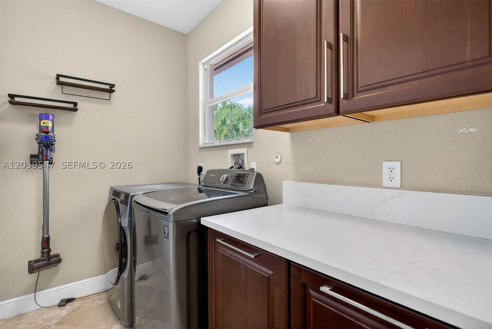 CYPRESS ESTATES - Residential
