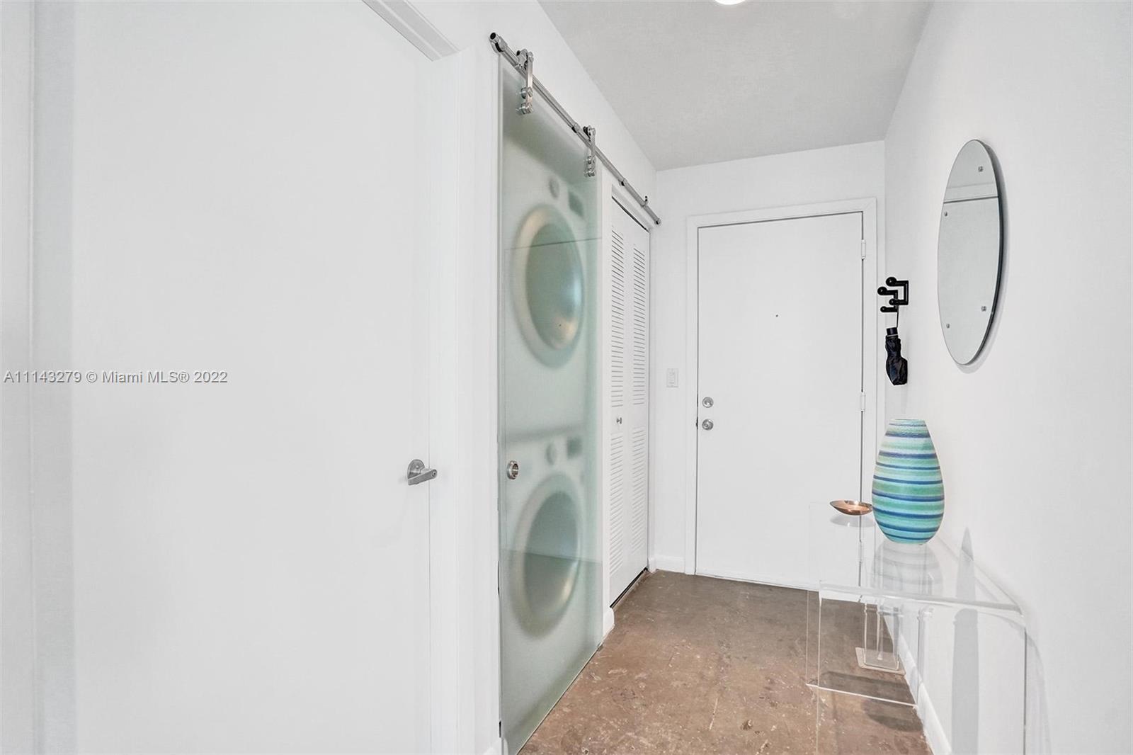 THE LOFT DOWNTOWN II COND - Residential
