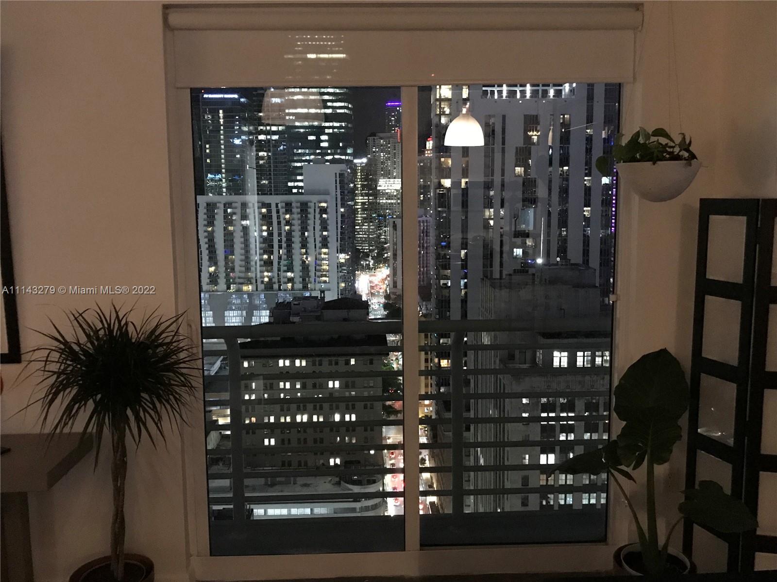 THE LOFT DOWNTOWN II COND - Residential