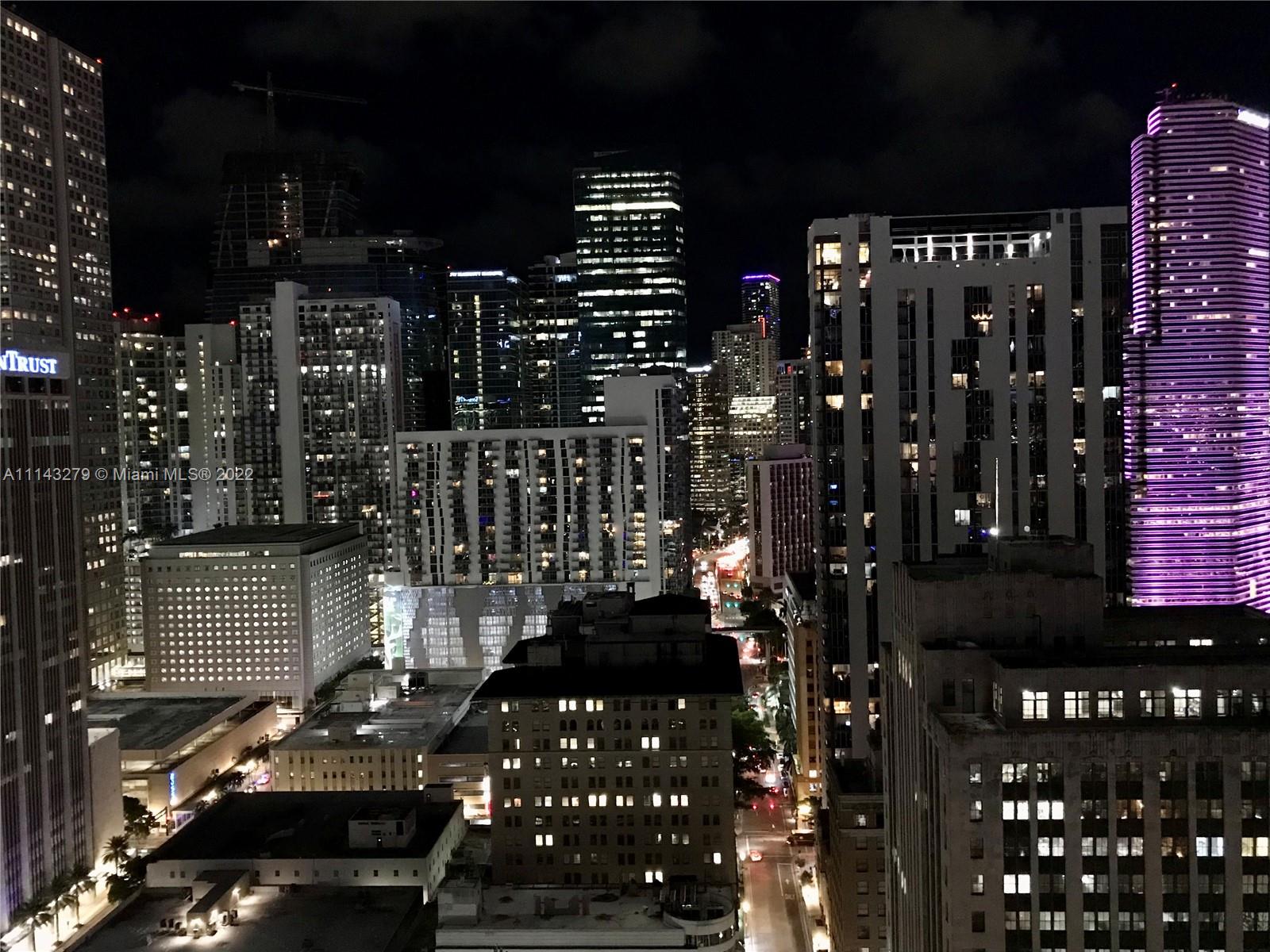 THE LOFT DOWNTOWN II COND - Residential