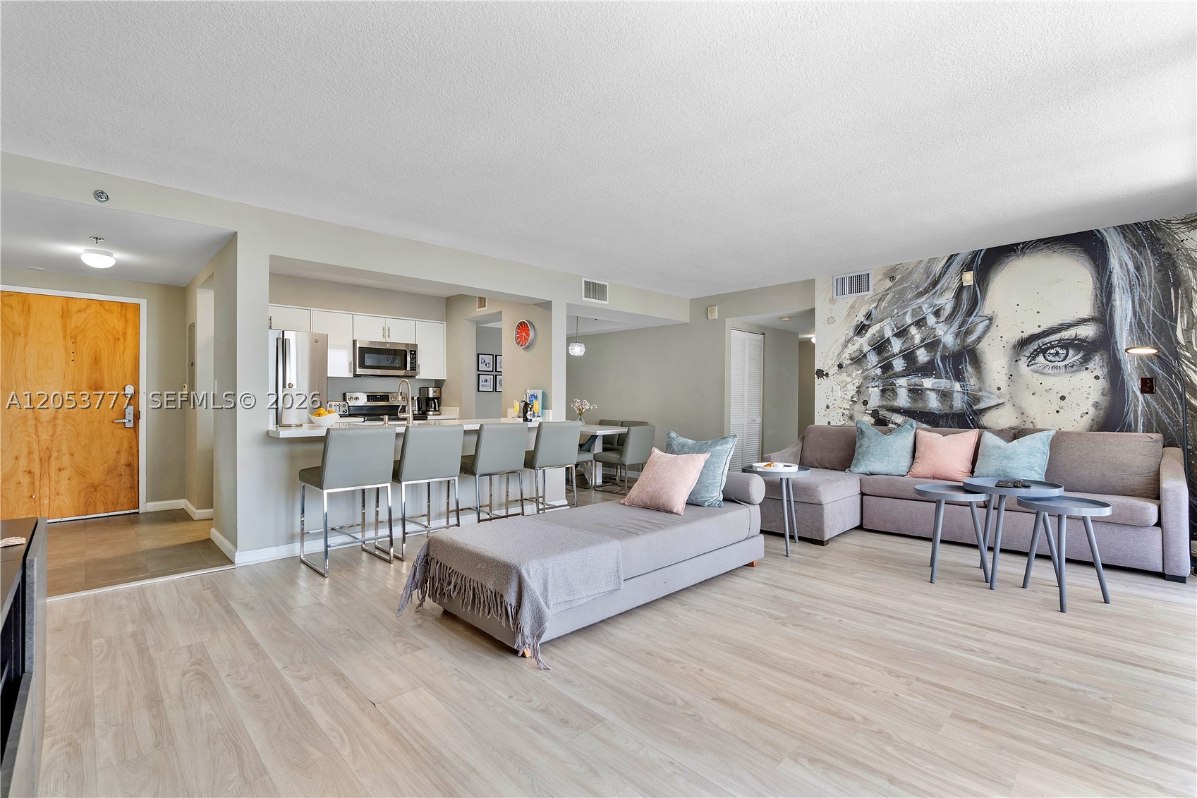 THE CLUB AT BRICKELL BAY - Residential