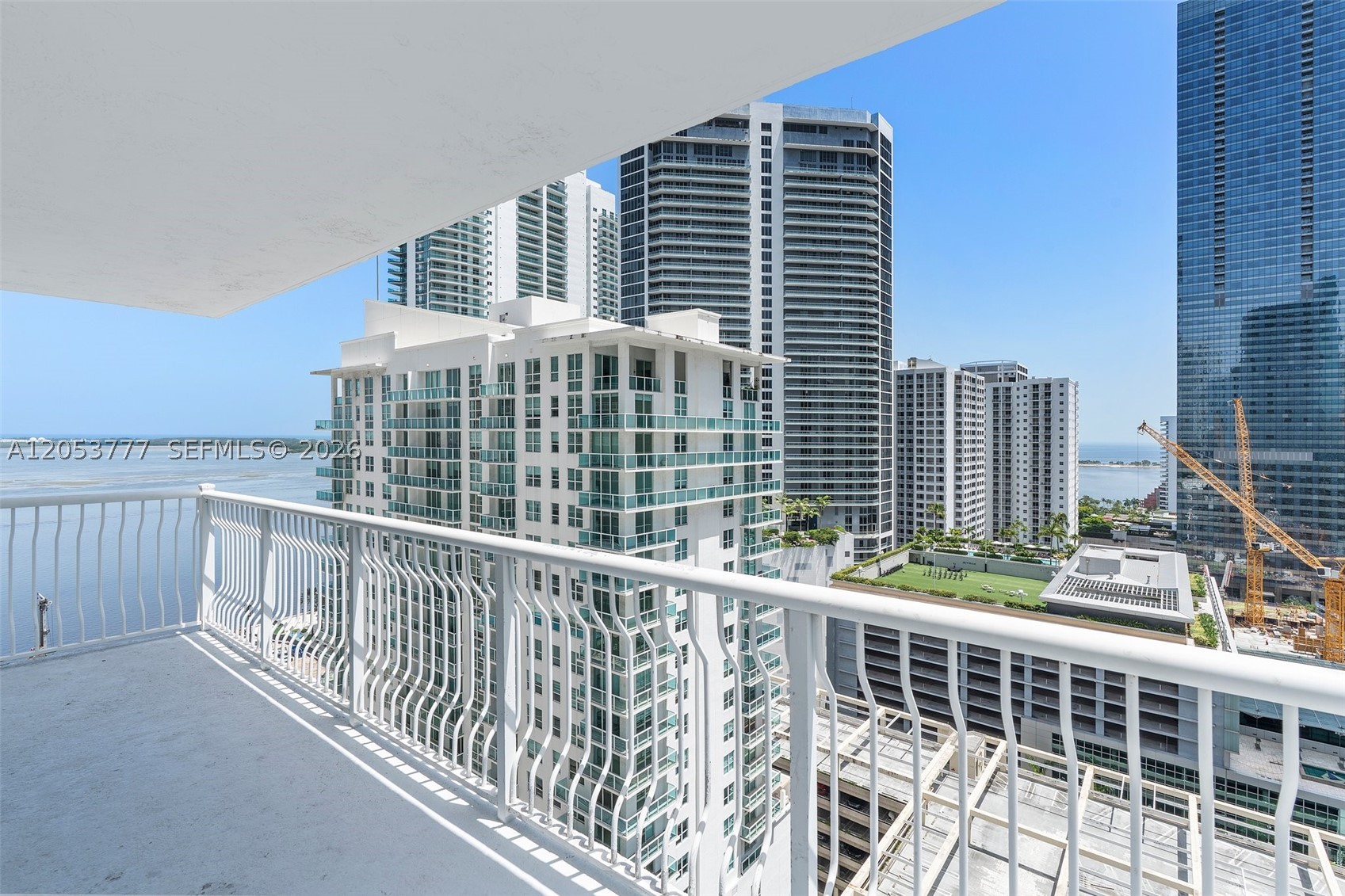 THE CLUB AT BRICKELL BAY - Residential