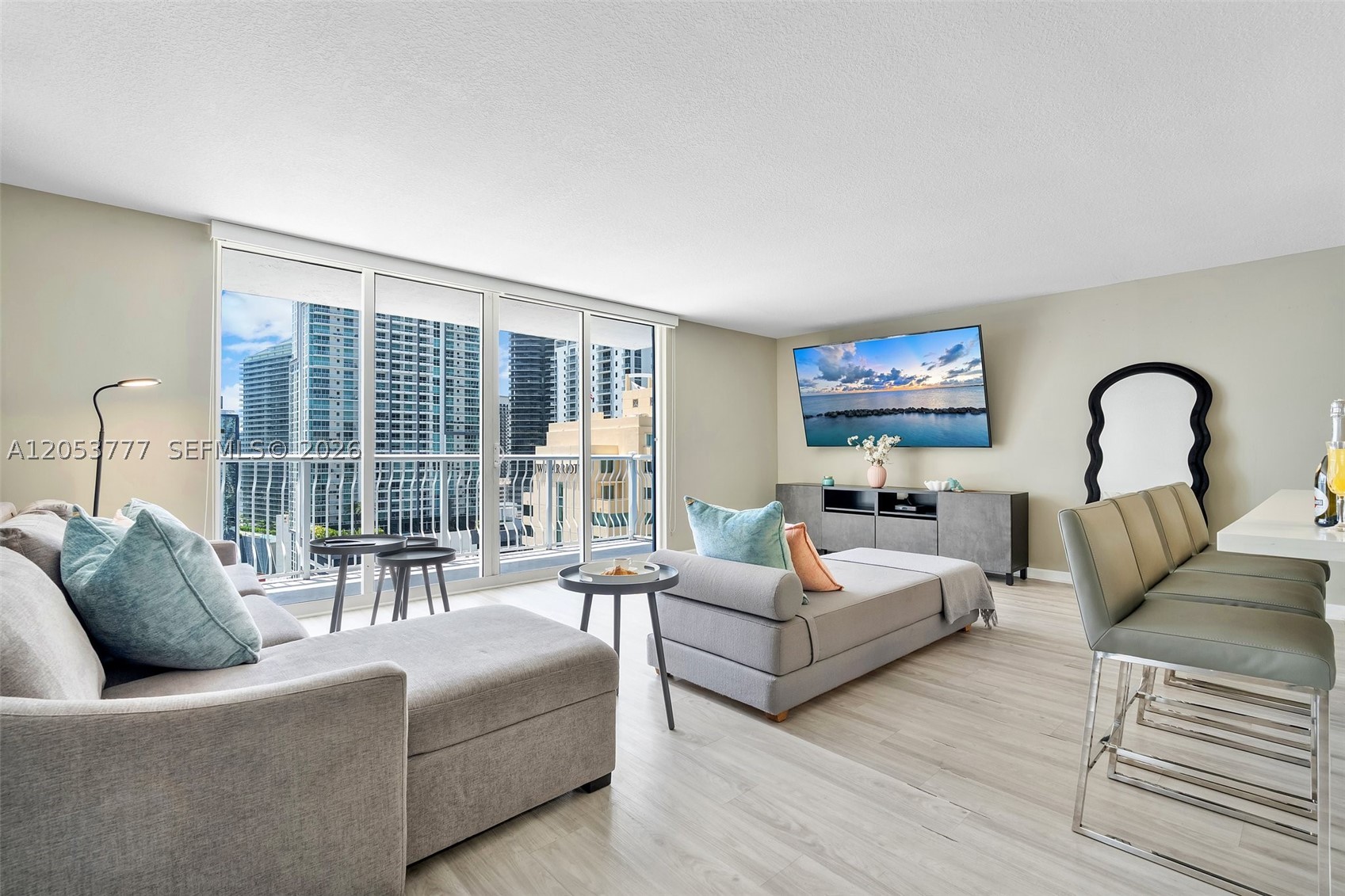 THE CLUB AT BRICKELL BAY - Residential
