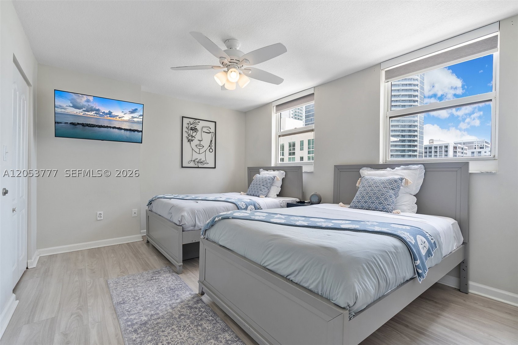 THE CLUB AT BRICKELL BAY - Residential