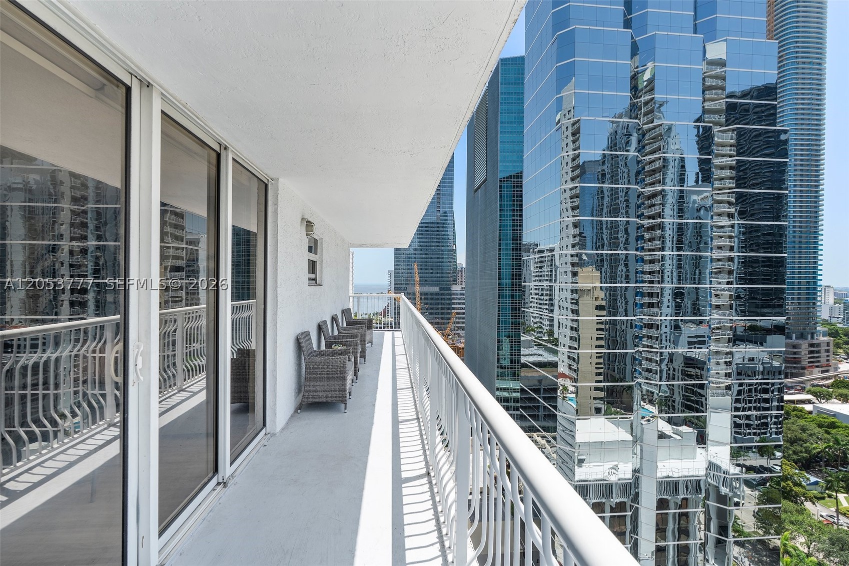 THE CLUB AT BRICKELL BAY - Residential