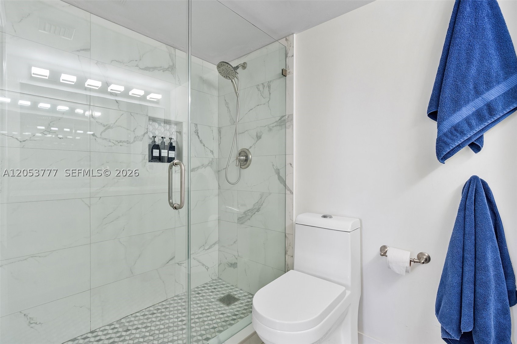 THE CLUB AT BRICKELL BAY - Residential