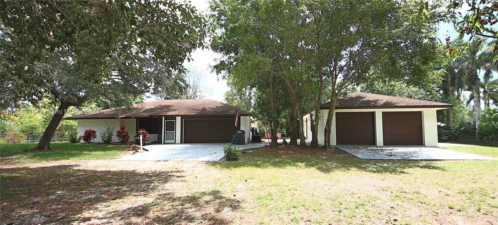 LOXAHATCHEE ACRES - Residential