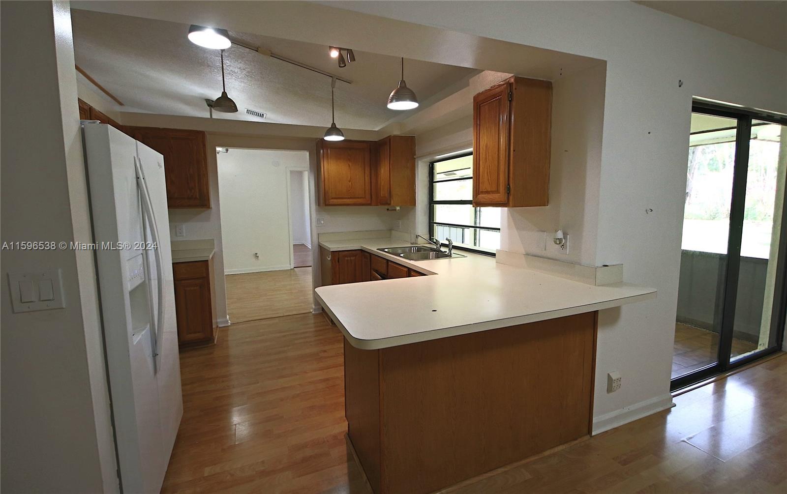 LOXAHATCHEE ACRES - Residential