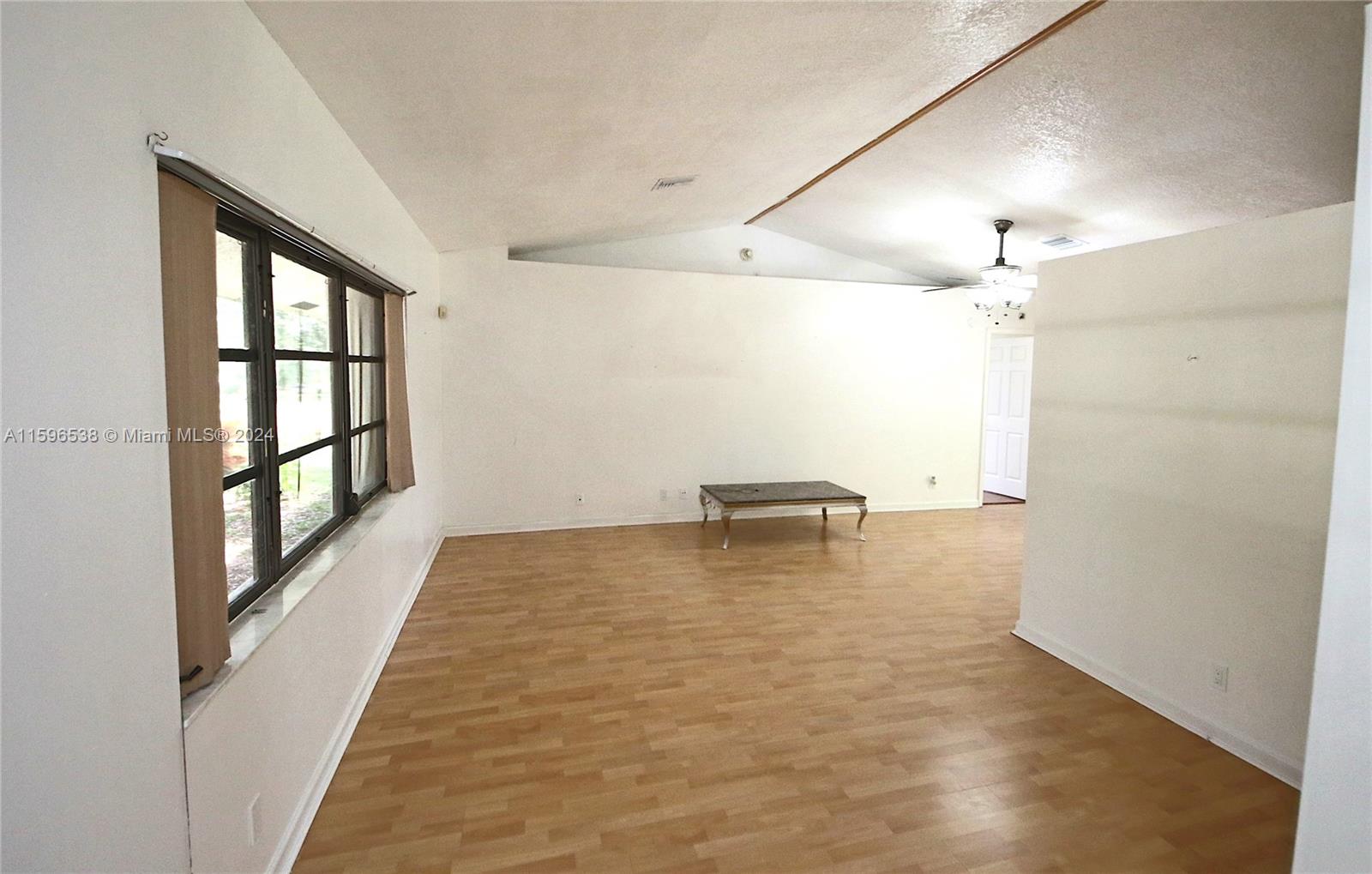 LOXAHATCHEE ACRES - Residential