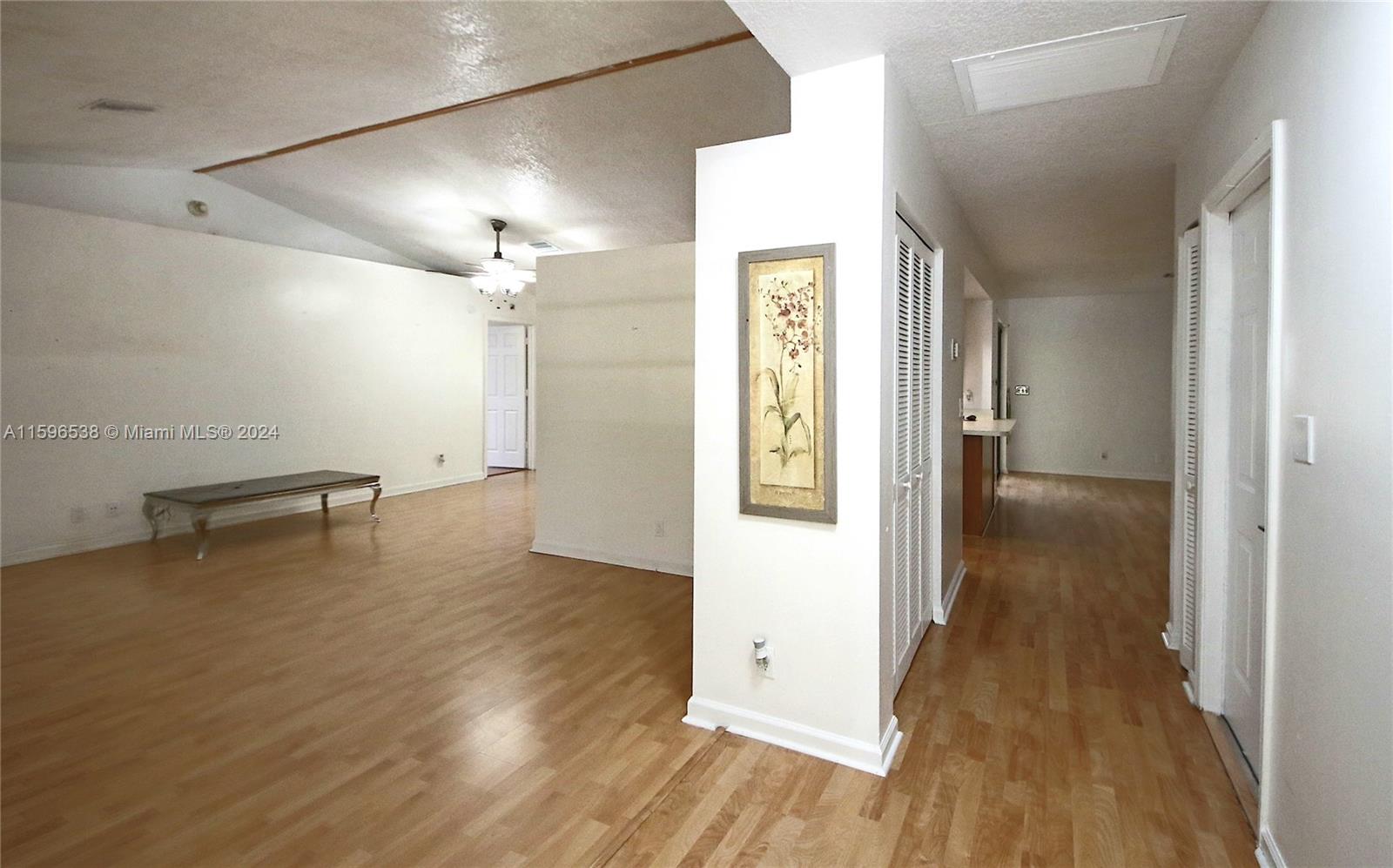 LOXAHATCHEE ACRES - Residential