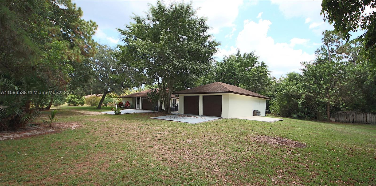 LOXAHATCHEE ACRES - Residential