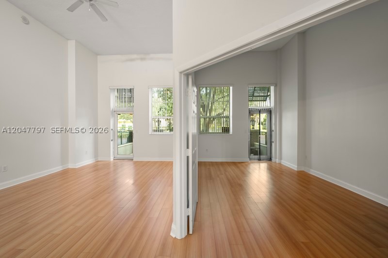VERANDA CONDO - Residential Lease