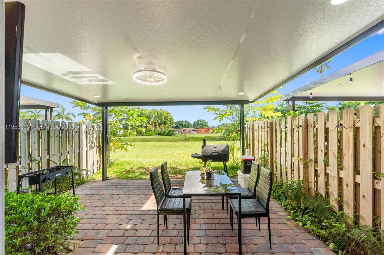 WESTVIEW PARK SEC 1 - Residential