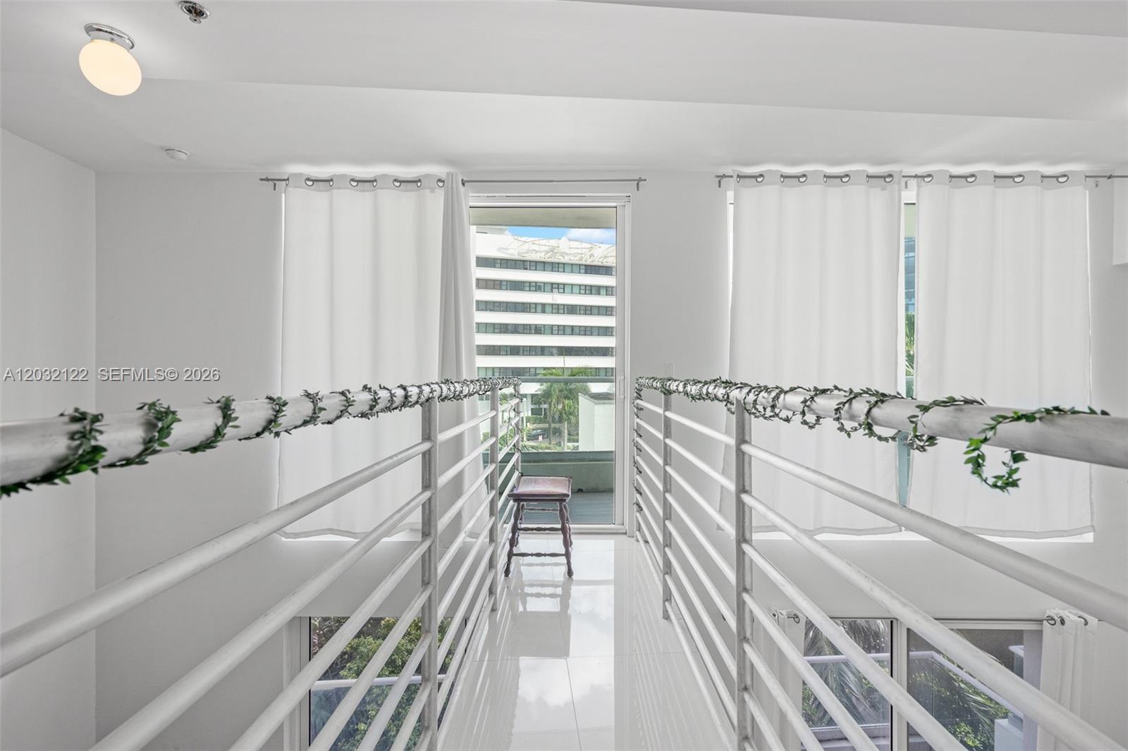CASABLANCA VILLAS CONDO - Residential Lease