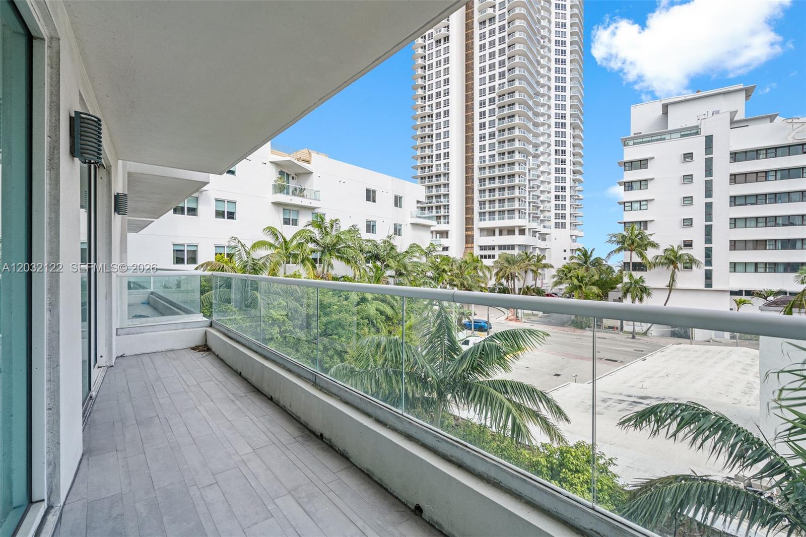 CASABLANCA VILLAS CONDO - Residential Lease