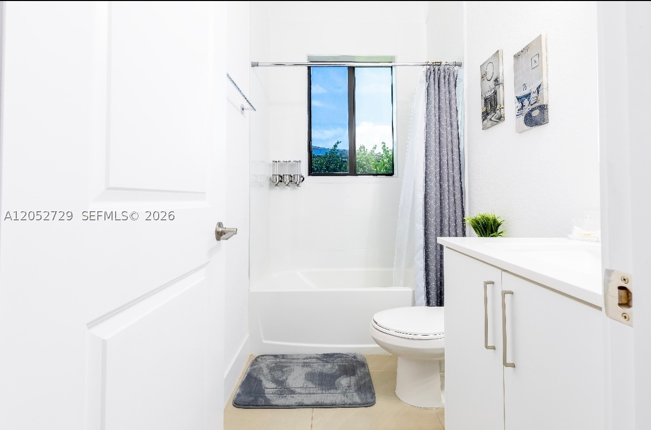 SOUTHERN COVE - Residential