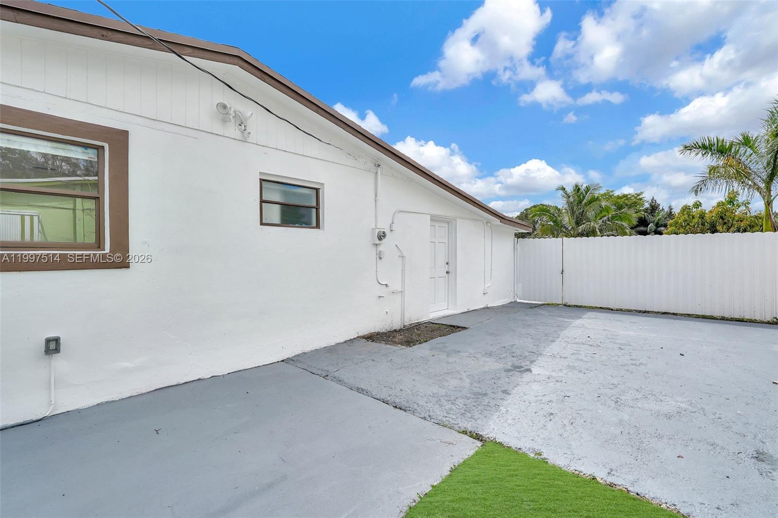 MYRTLE GROVE 2ND ADDN - Residential