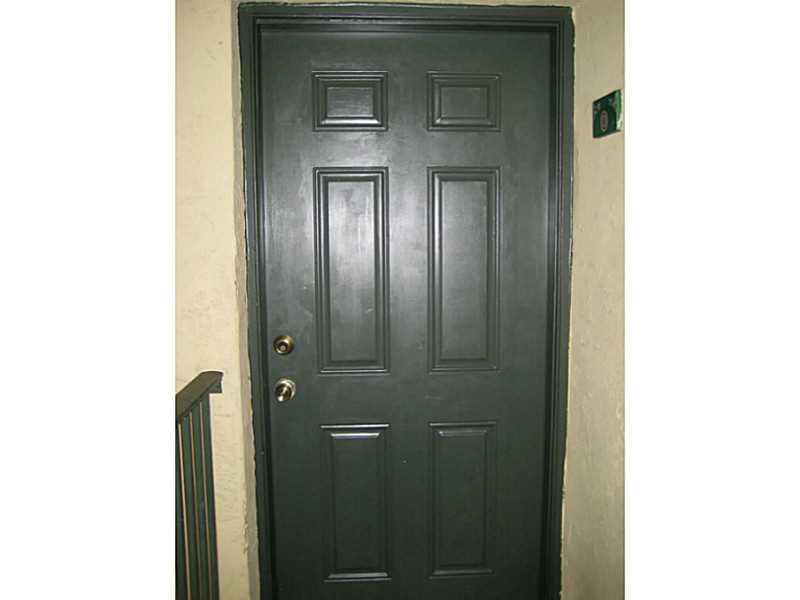 LA HACIENDA COUNTRY CLUB - Residential Lease