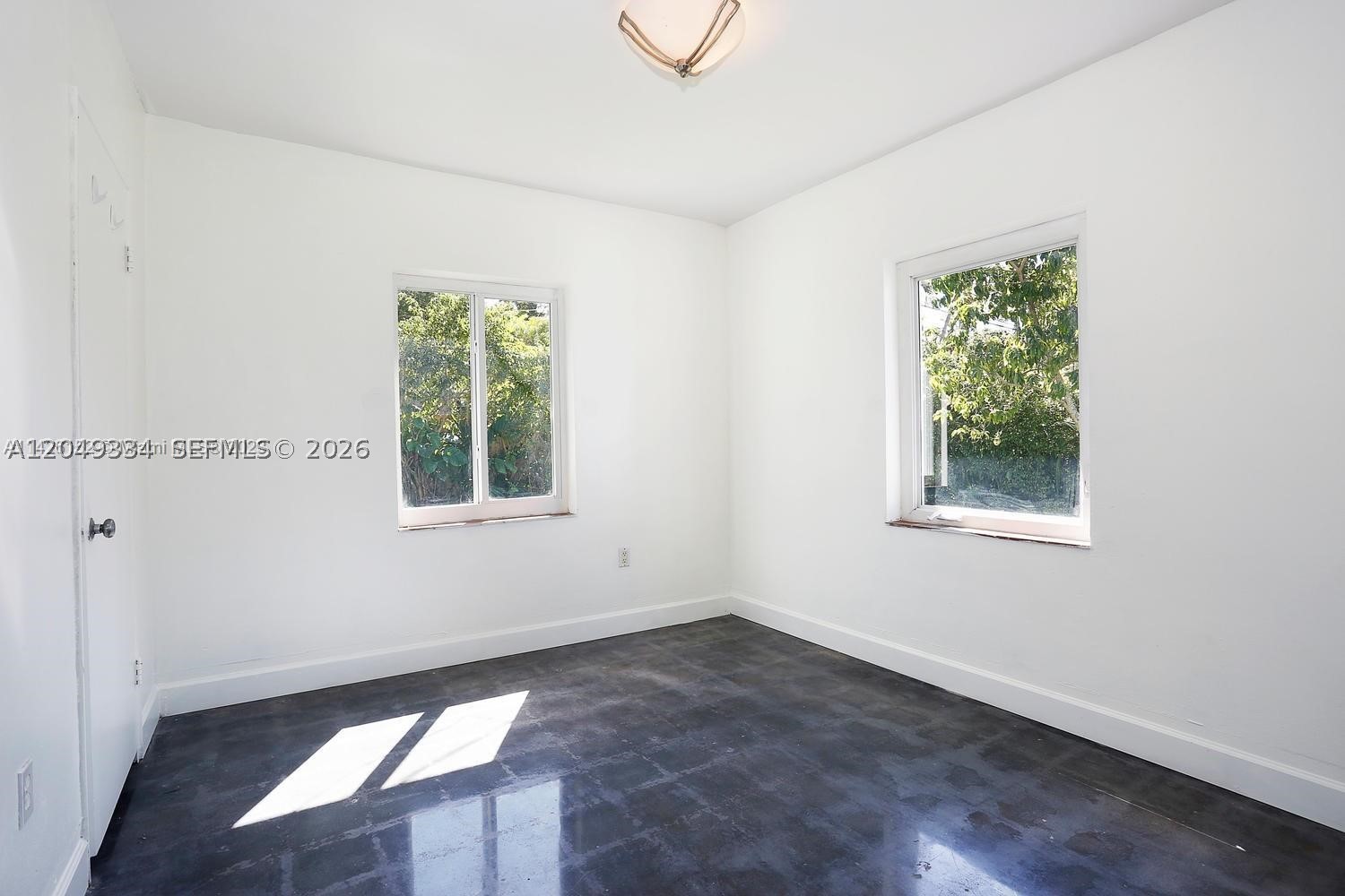 RIVIERA ESTATES 2ND ADDN - Residential Lease