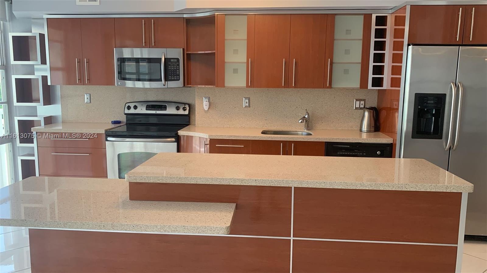 WINSTON TOWER 300 CONDO - Residential Lease
