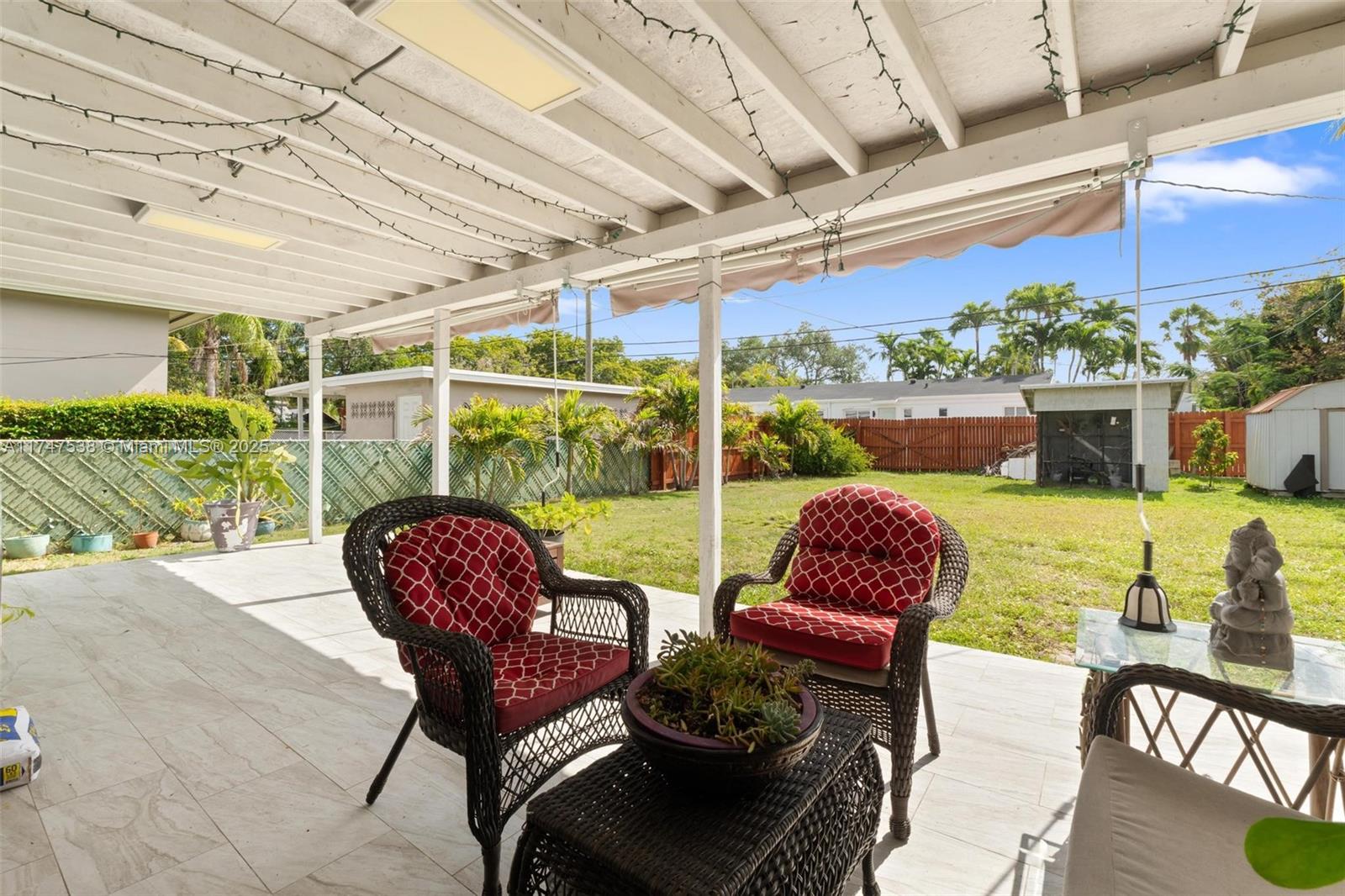 HOLLYWOOD SOUTH SIDE ADD - Residential