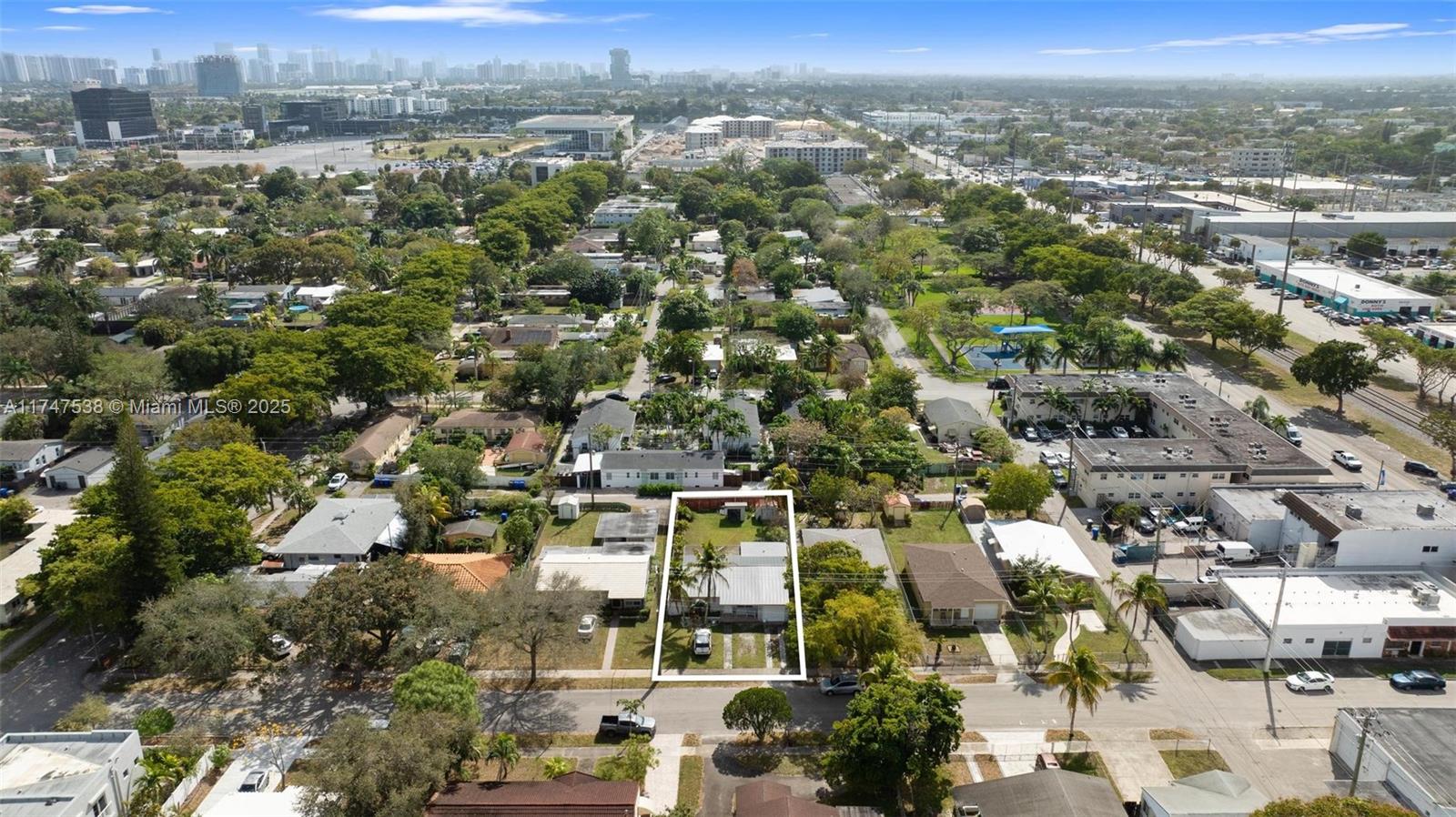 HOLLYWOOD SOUTH SIDE ADD - Residential