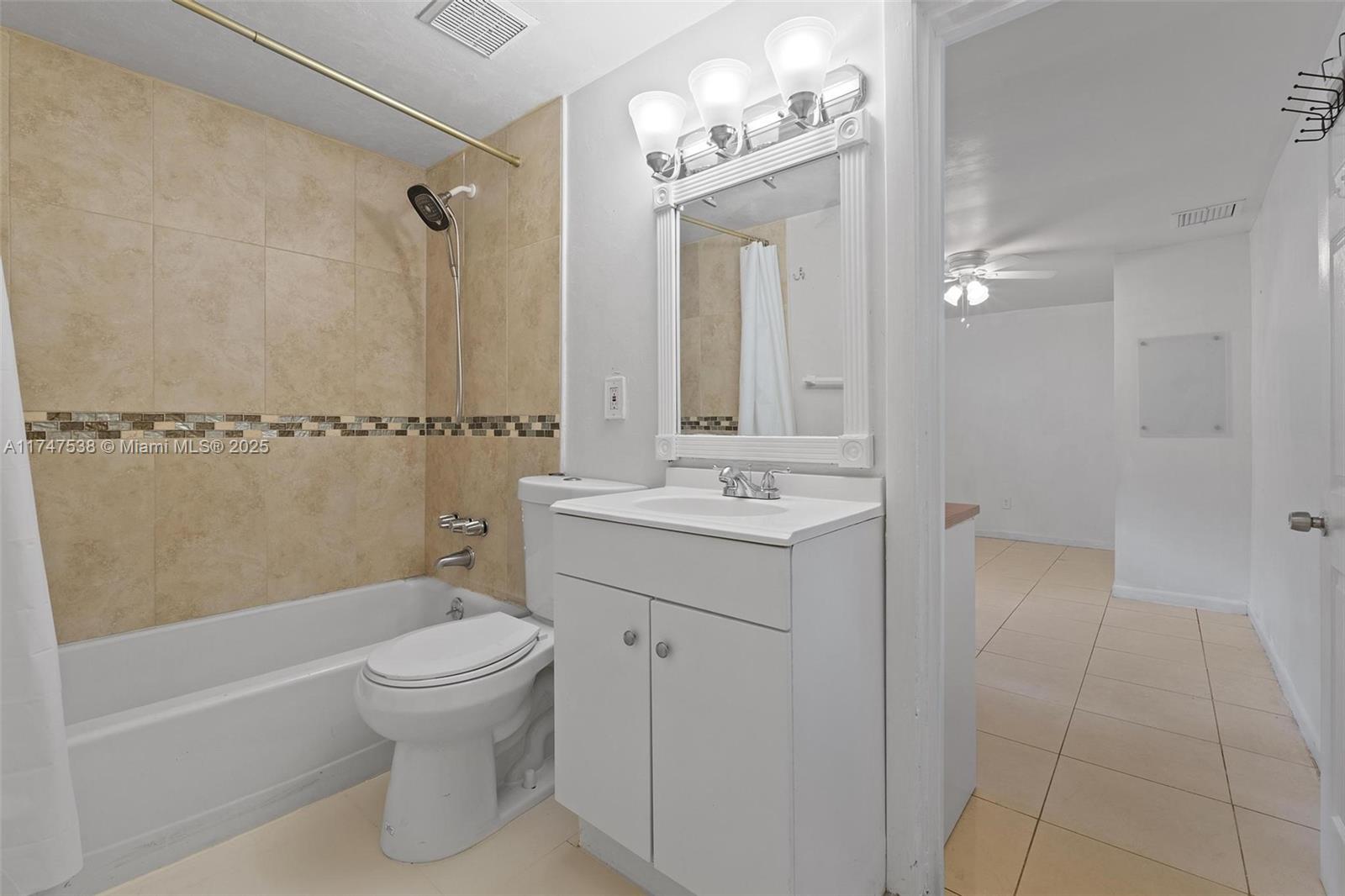 HOLLYWOOD SOUTH SIDE ADD - Residential