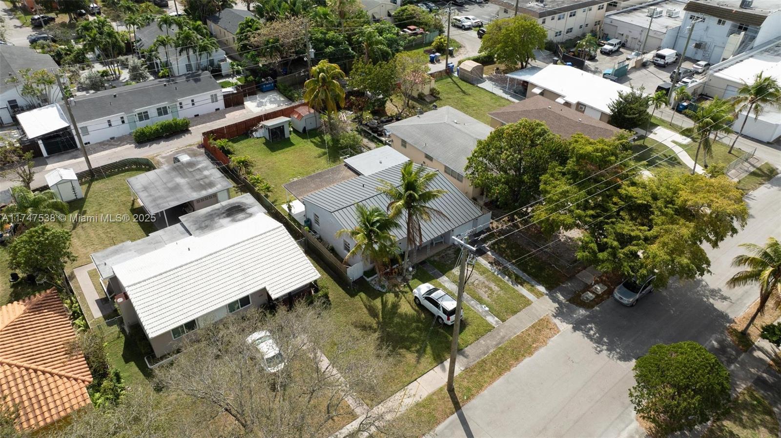 HOLLYWOOD SOUTH SIDE ADD - Residential