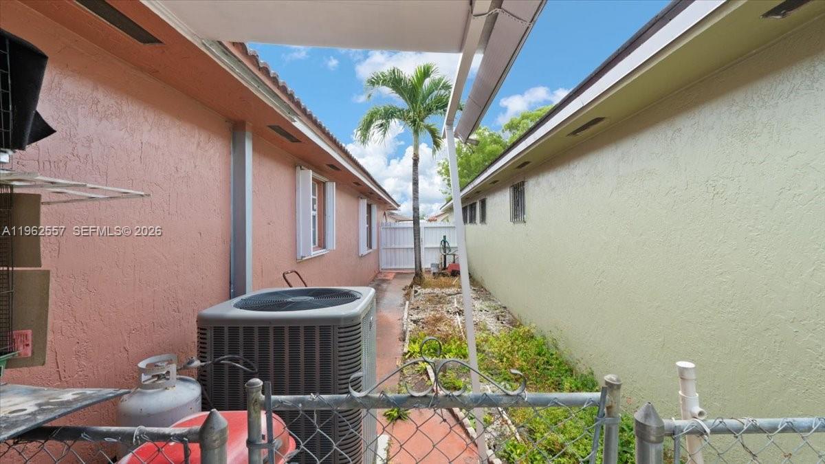 ANDRE PARK - Residential