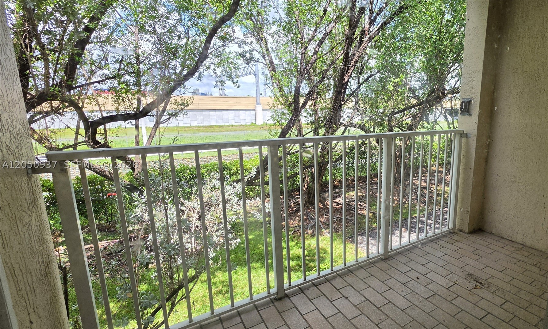 LAS BRISAS AT DORAL CONDO - Residential Lease