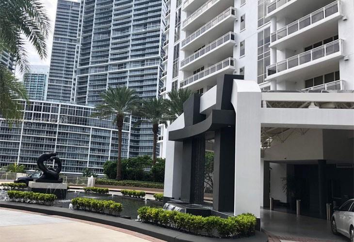 CARBONELL CONDO - Residential