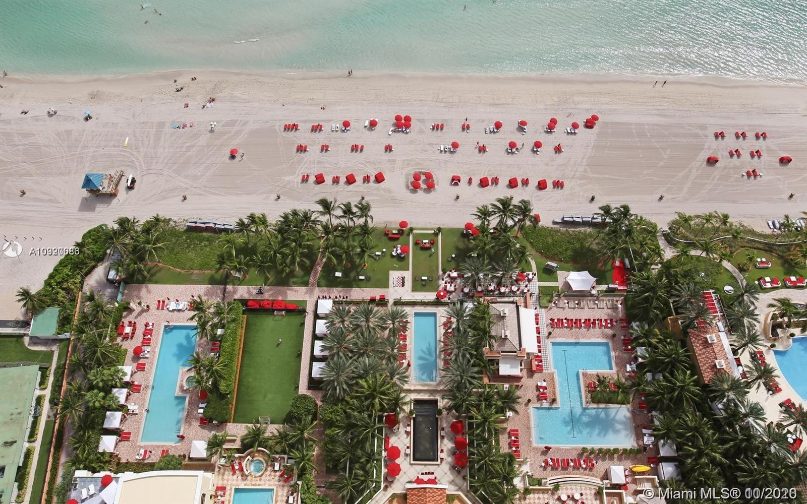 Acqualina Residences - Residential