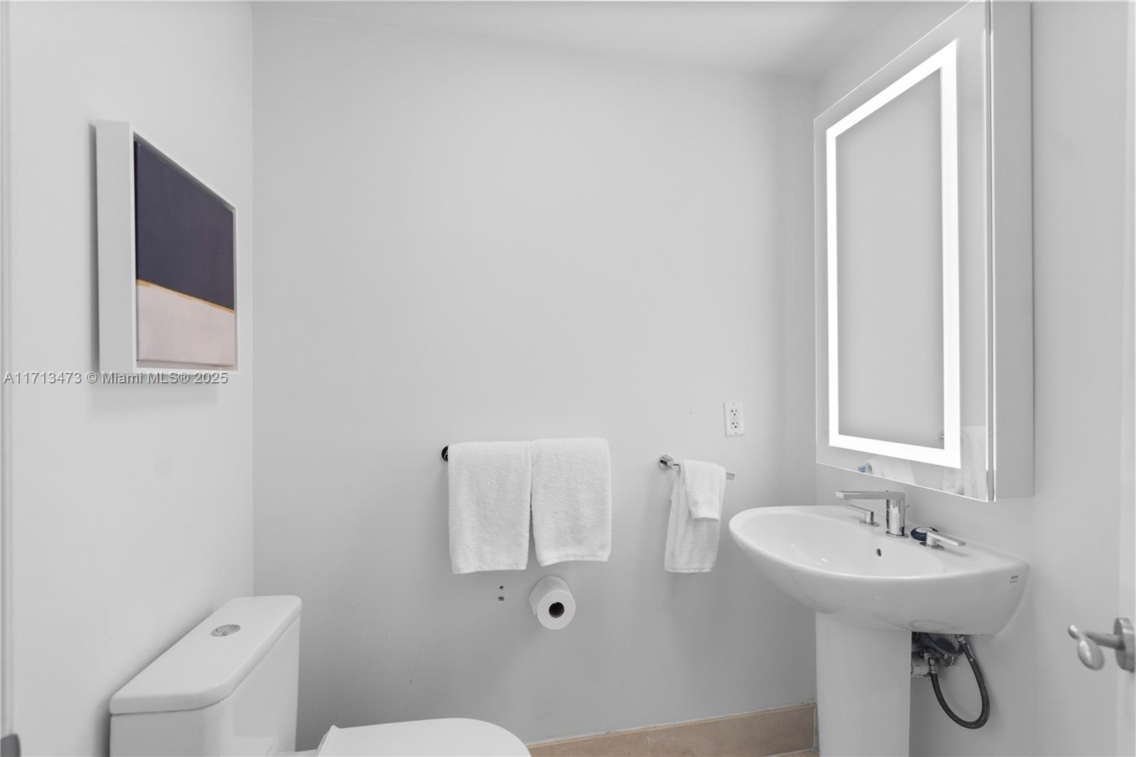 FONTAINEBLEAU II TRESOR - Residential