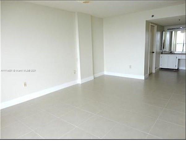 WINSTON TOWERS 600 CONDO - Residential Lease