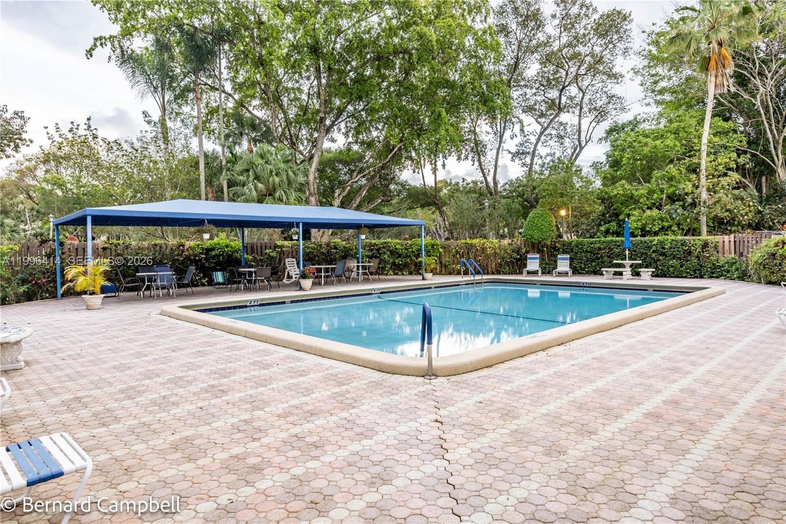 POND APPLE PLACE IV - Residential