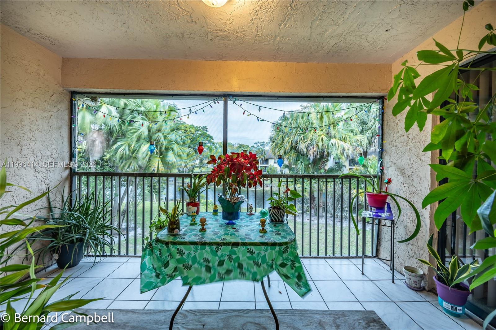 POND APPLE PLACE IV - Residential